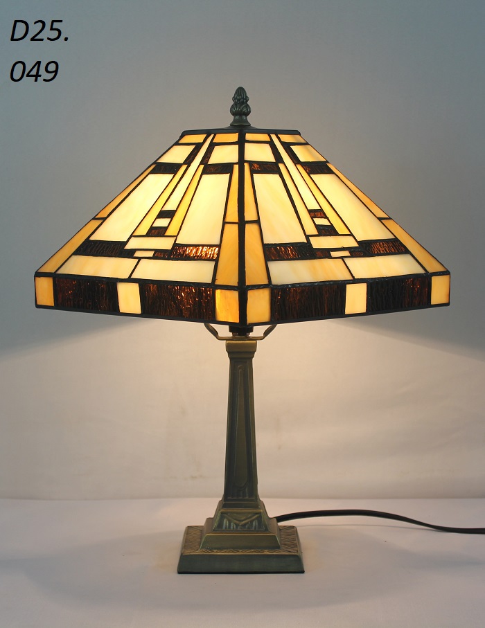 Lampe style Tiffany diam.25                           réf.25.049