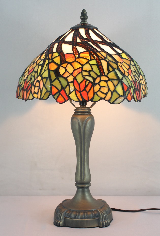 Lampe style Tiffany diam.30                           réf.30.399