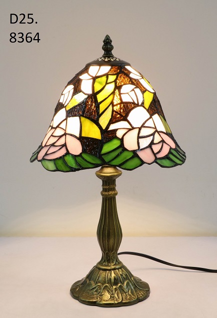 lampe style Tiffany diam.25 réf.25.8364
